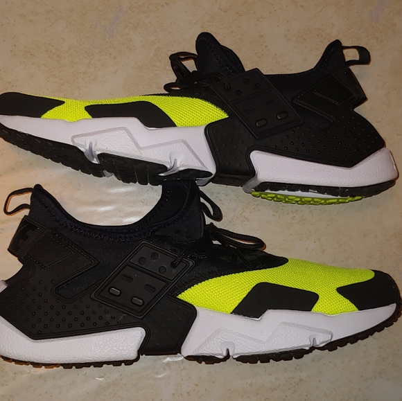 Nike Air Huarache Drift ‘Black/Volt’ Men's Size 8 Women's 10 - Picture 2 of 9